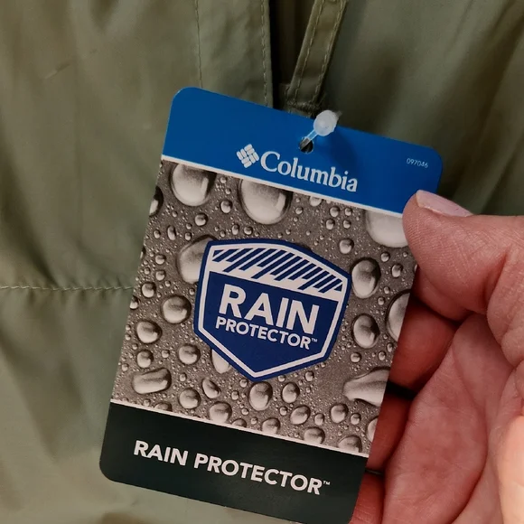 Columbia Women's Hooded Jacket - Picture 4 of 8